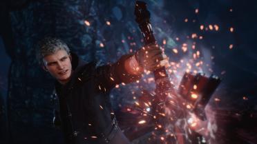 The Royal Guard sword replaces the Red Queen